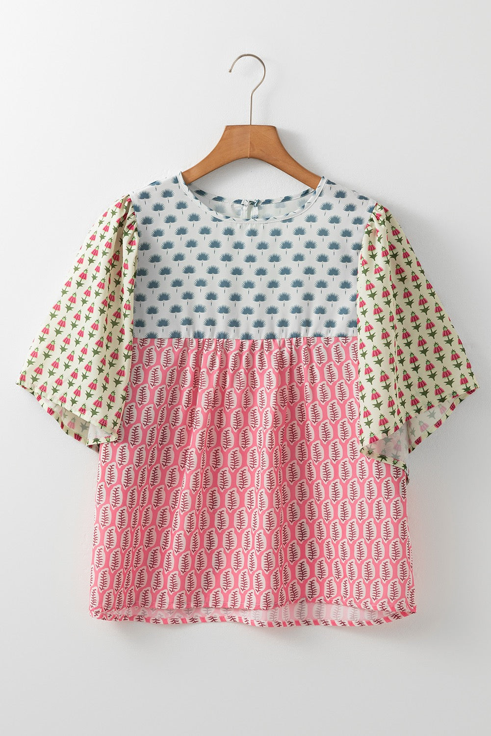 Red Floral Colorblock Flutter Cape Style Sleeve Blouse
