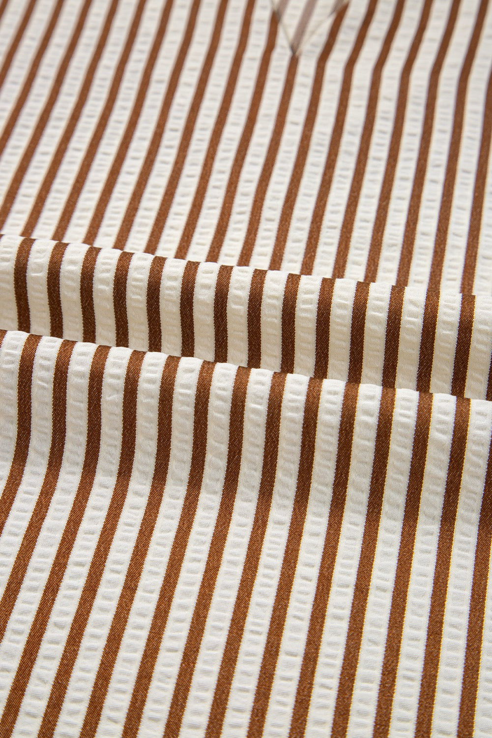 Striped Print Tied Cuffs Split Neck Seersucker Blouse