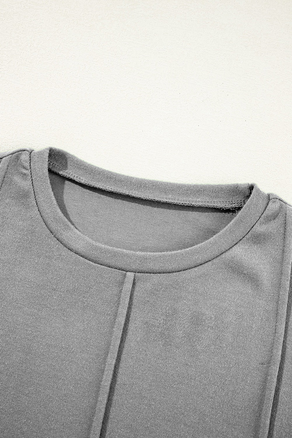 Gray Solid Exposed Seam Crew Neck Long Sleeve Top