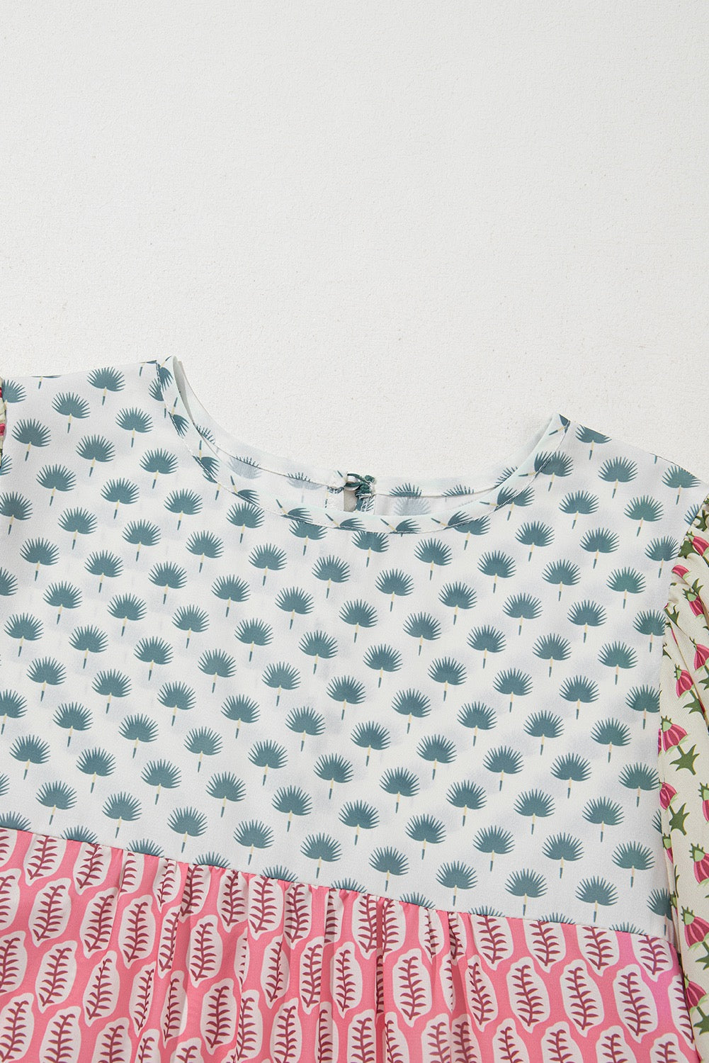 Red Floral Colorblock Flutter Cape Style Sleeve Blouse
