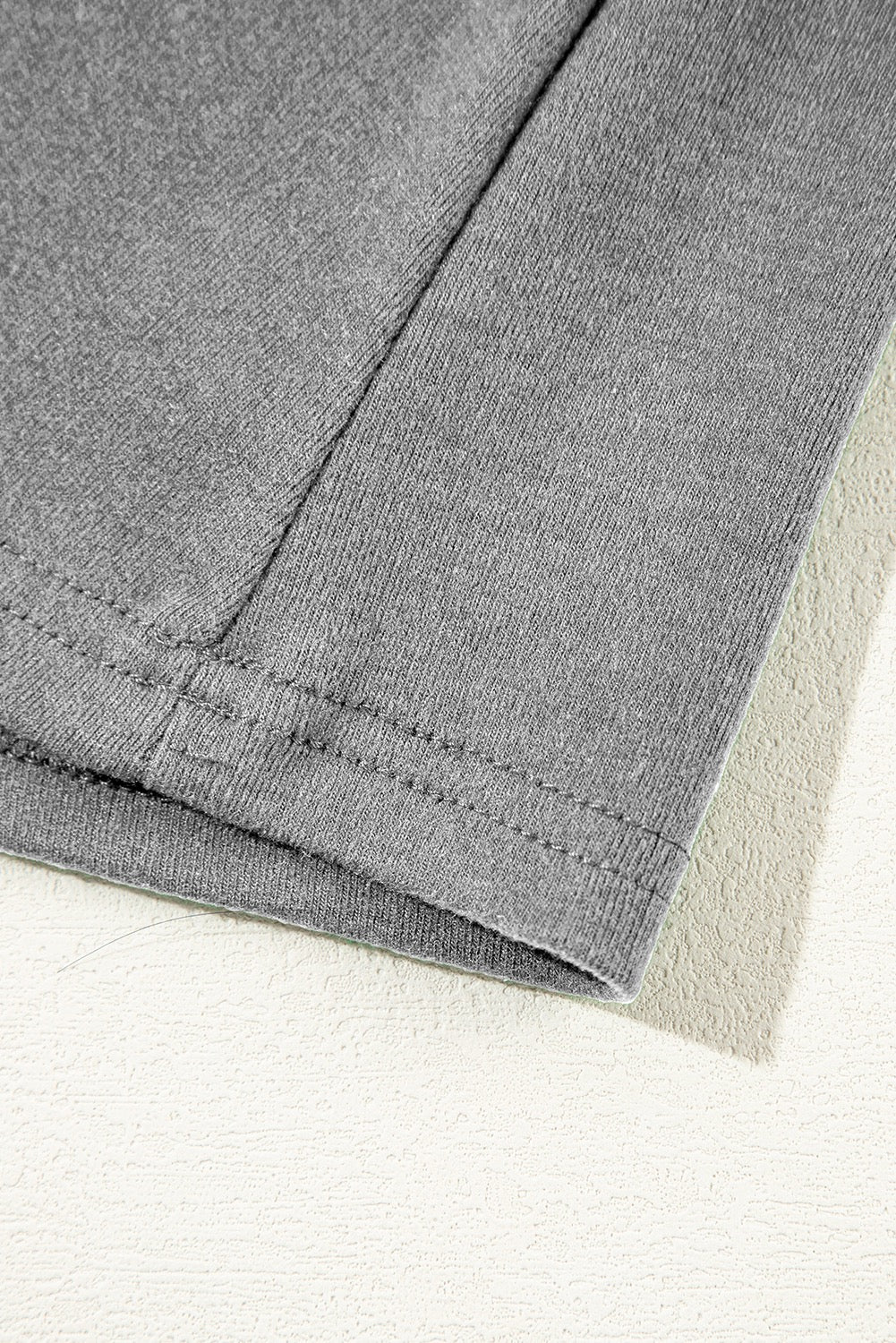 Gray Solid Exposed Seam Crew Neck Long Sleeve Top
