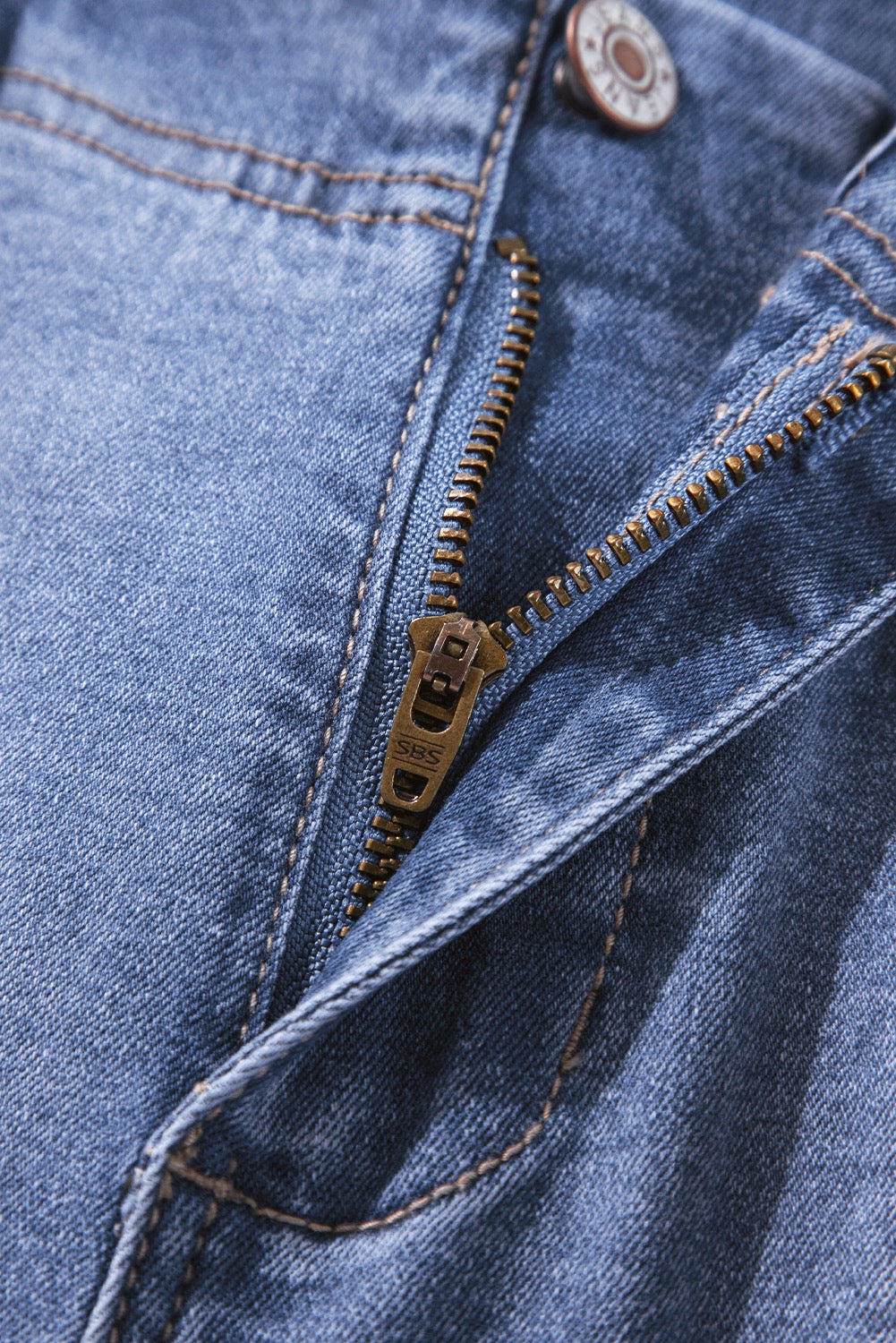 High Waist, Loose Fit, Straight Leg Cropped Jeans