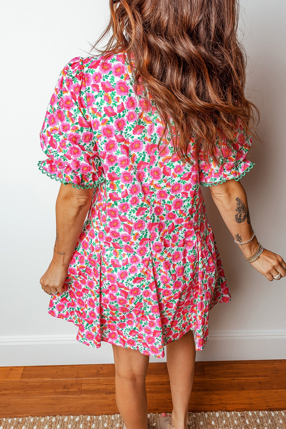 Pink Floral Print V Neck Patchwork Short Bubble Sleeve Dress