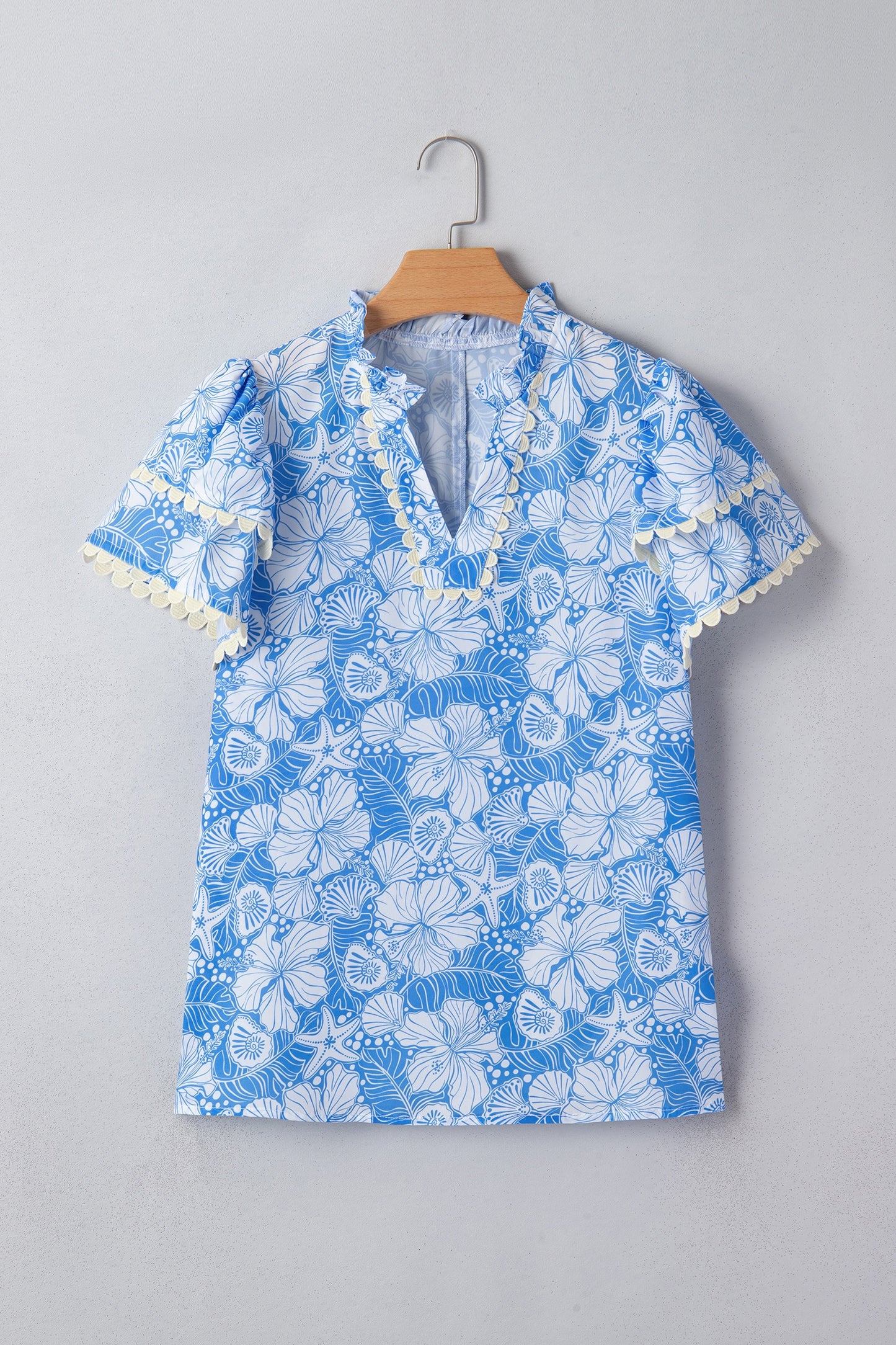 Blue Floral Print Scalloped Trim V Neck Short Sleeve Blouse