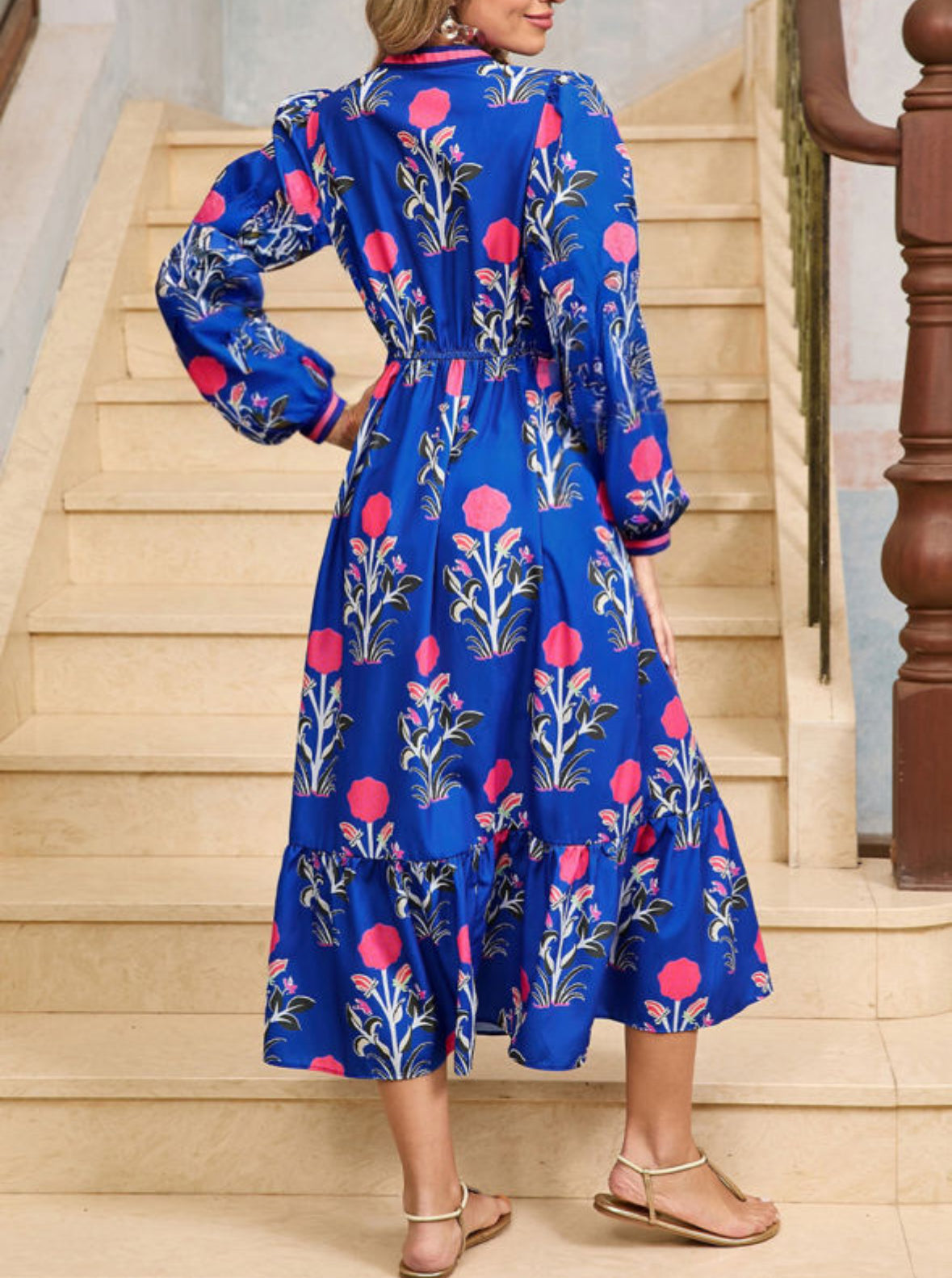 Blue Floral Print Pop of Color Neckline Long Sleeve Midi Dress