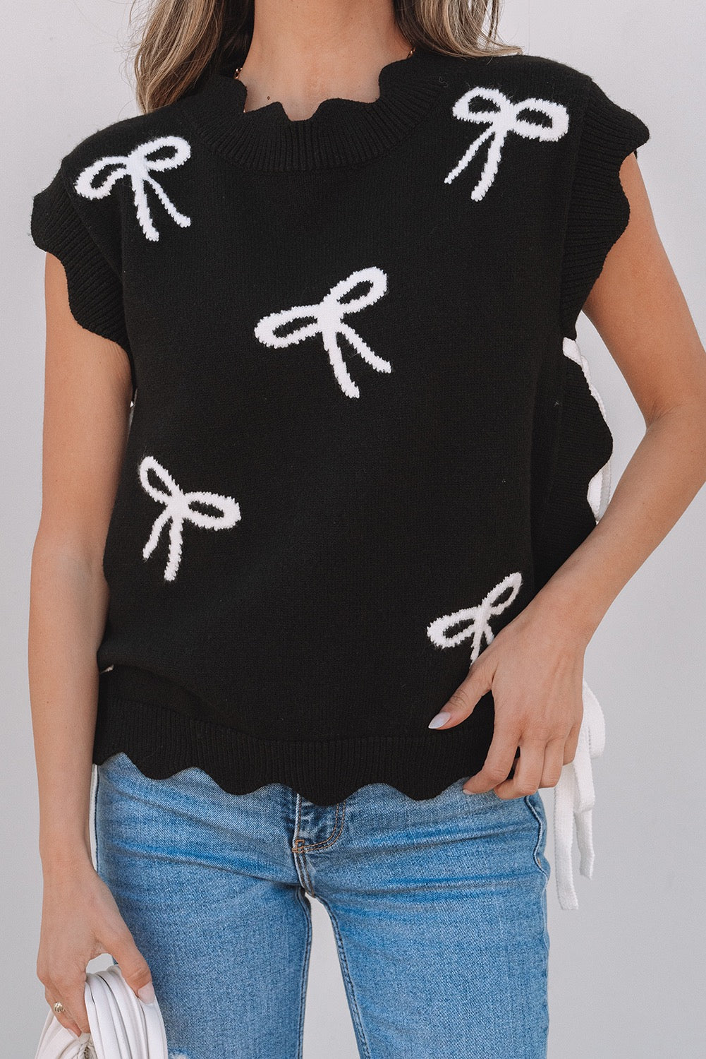 Black Bow Print Side Ties Scalloped Hem Sweater Tee