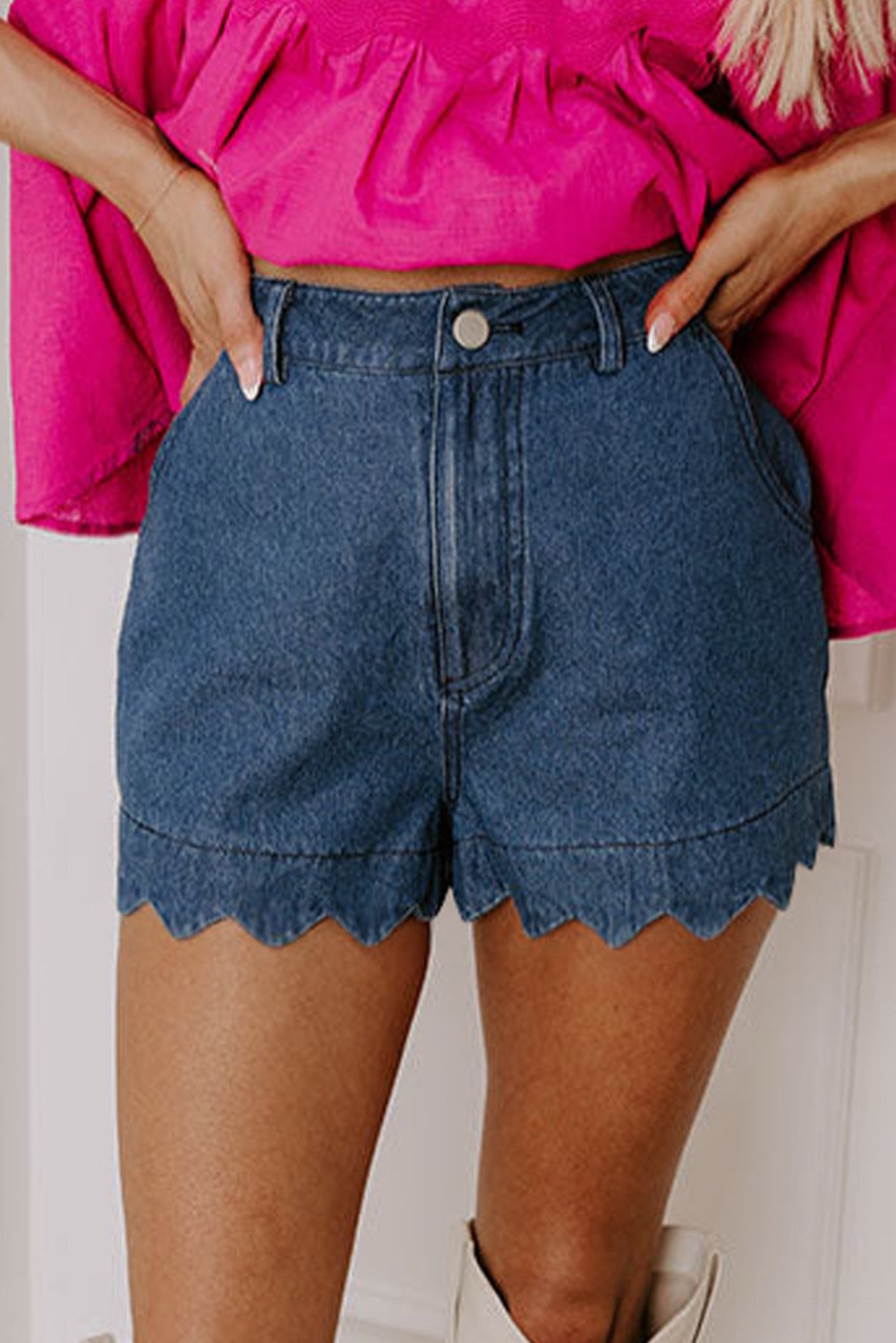 Light Wash Embroidered Scalloped Trim Denim Shorts