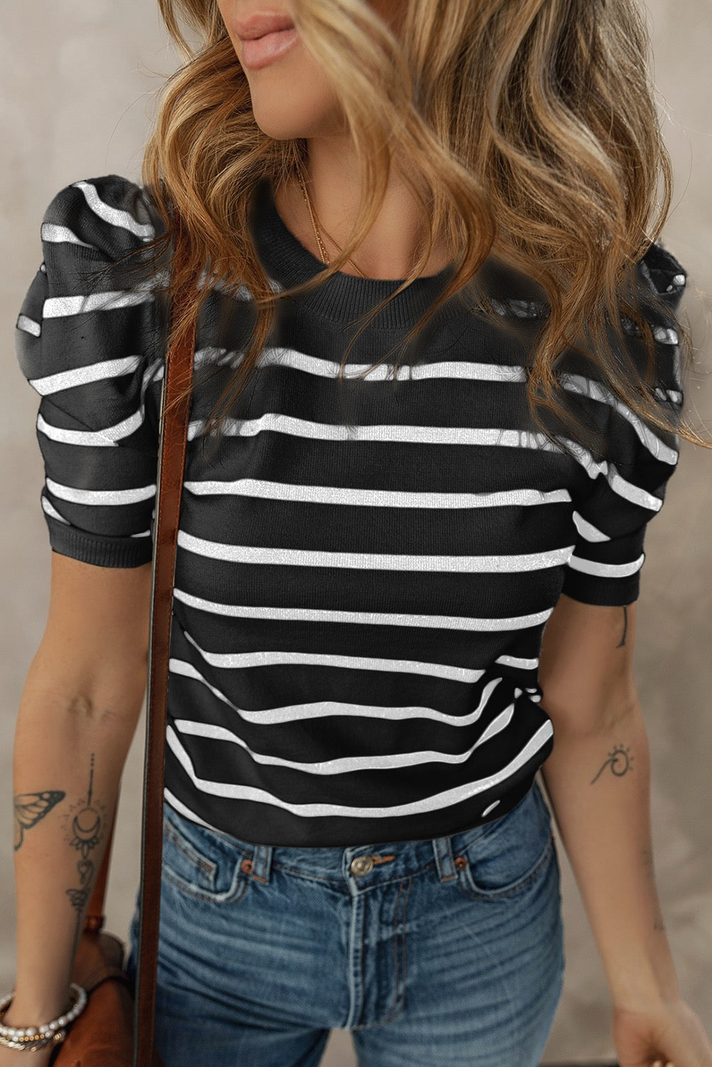White Stripe Ribbed Trim Round Neck Bubble Sleeve Knit Top