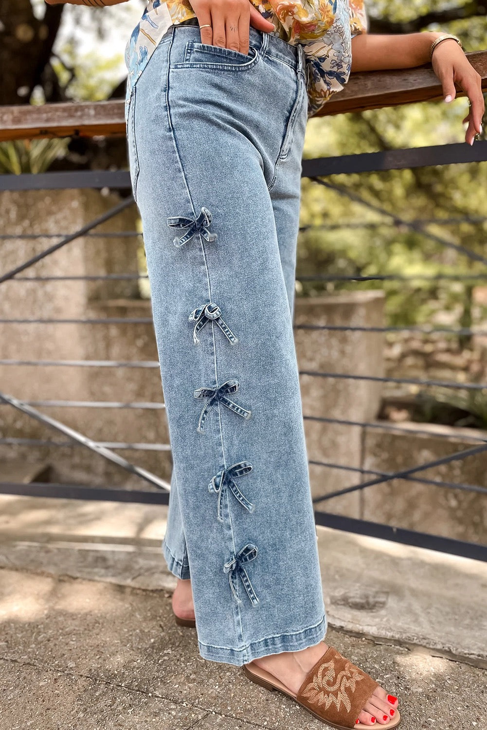Bow Knot, side detail Straight Leg Jeans