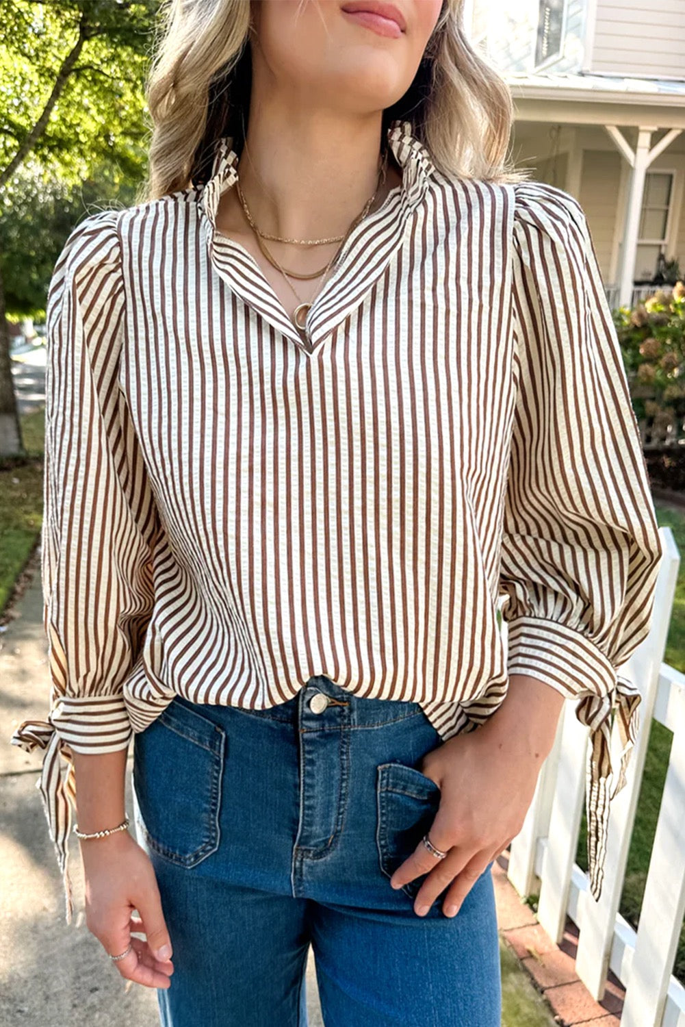Striped Print Tied Cuffs Split Neck Seersucker Blouse