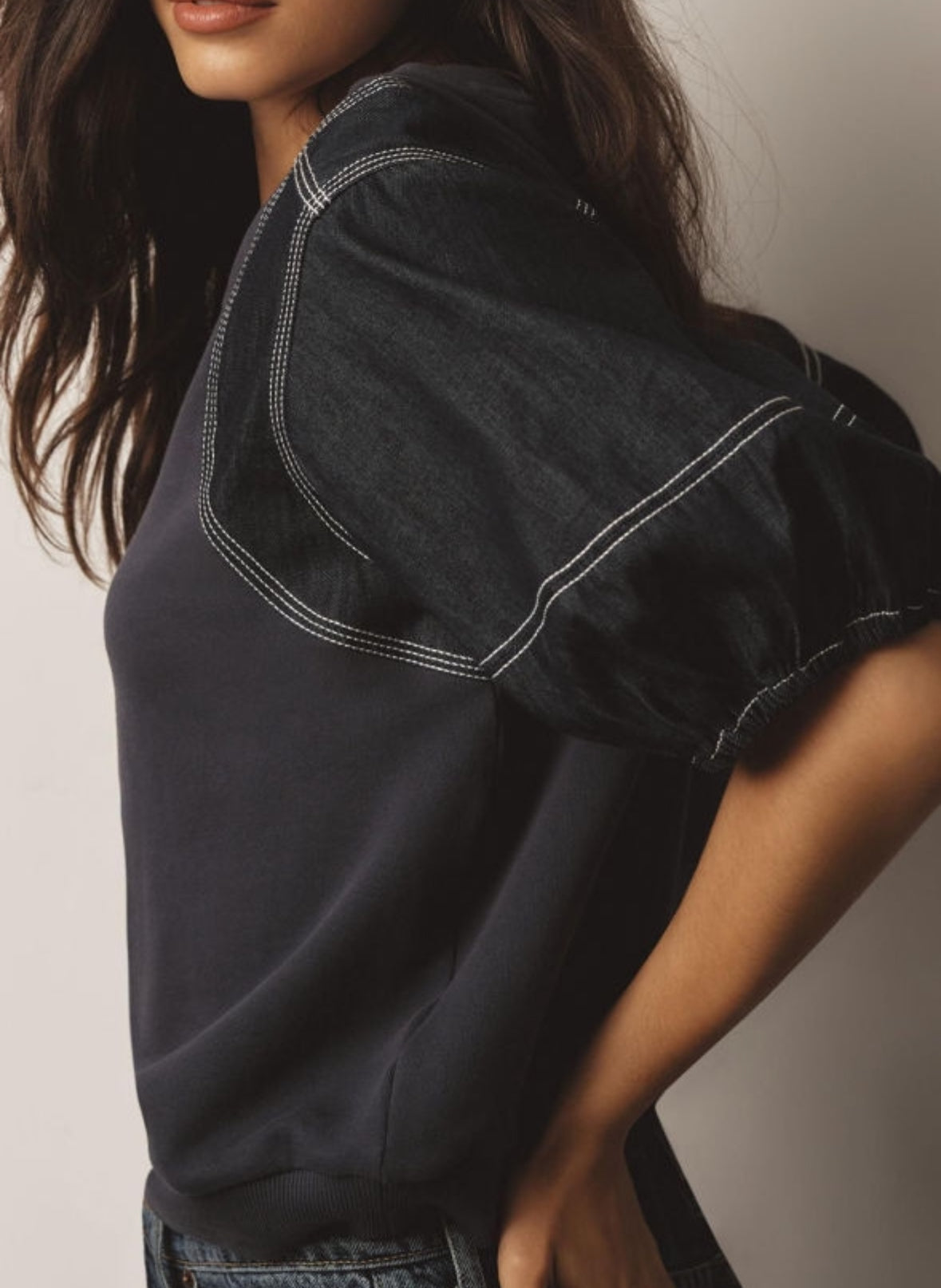 Black around Neck Puff Sleeve Blouse