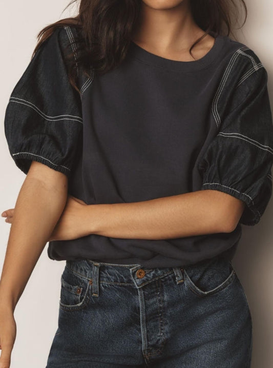 Black around Neck Puff Sleeve Blouse