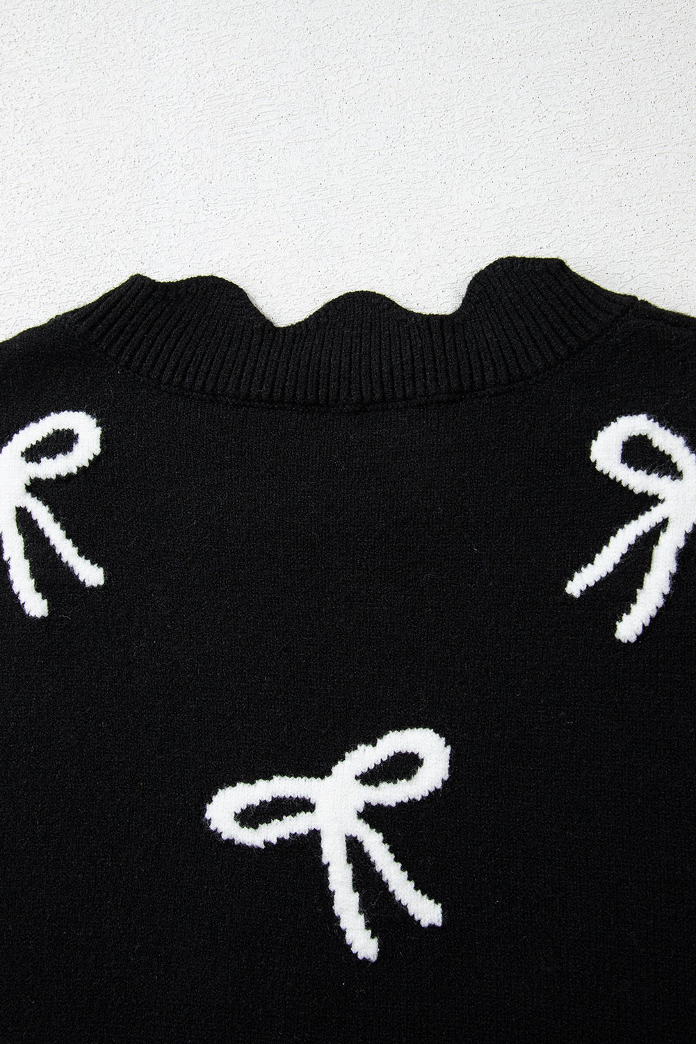 Black Bow Print Side Ties Scalloped Hem Sweater Tee