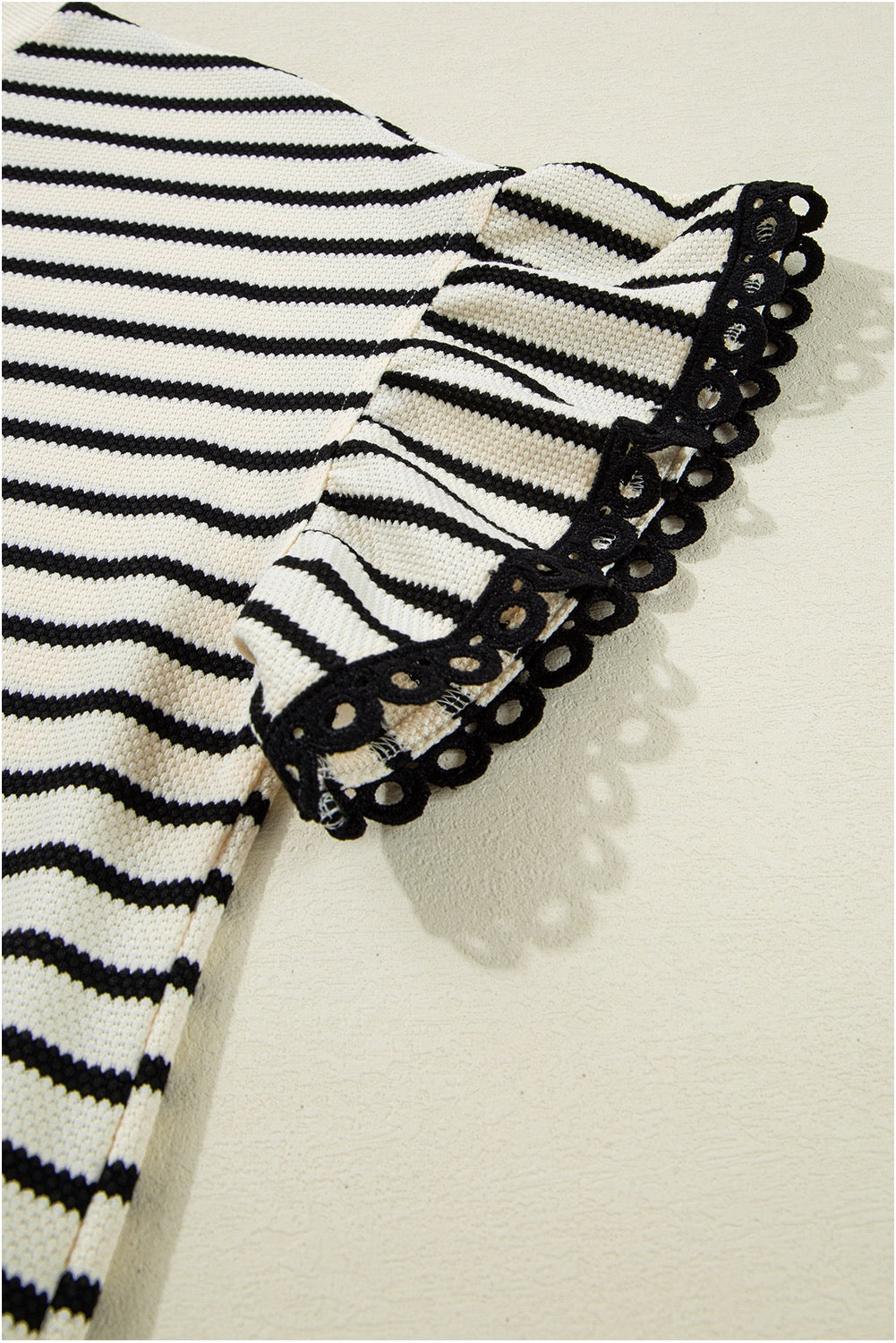 Black Stripe Scallop Lace Trim Ruffle Short Sleeves Crewneck Top