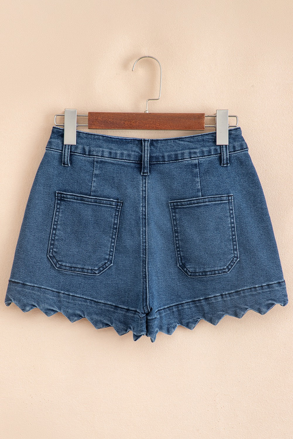 Light Wash Embroidered Scalloped Trim Denim Shorts