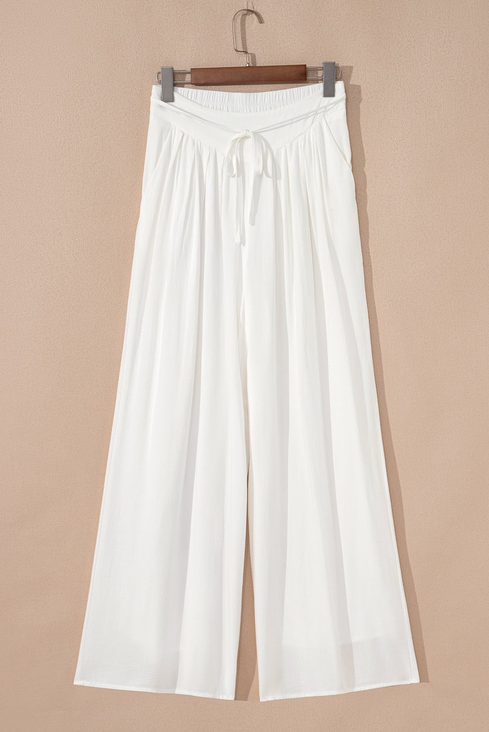 White Solid Drop Waist Pleated Wide Leg Pants