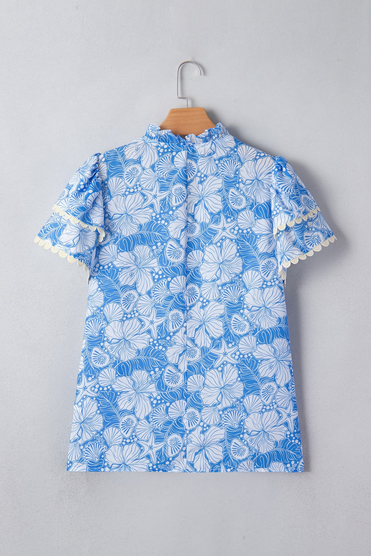 Blue Floral Print Scalloped Trim V Neck Short Sleeve Blouse